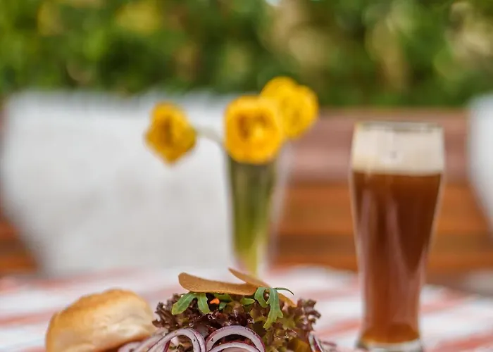 Отель Plankl Альтёттинг